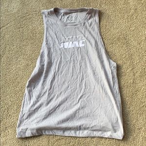 Nike workout tank top